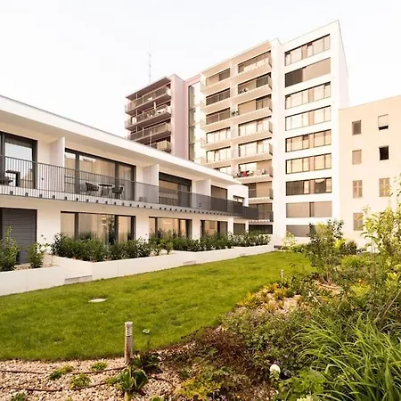 Garden Sauna Apartment